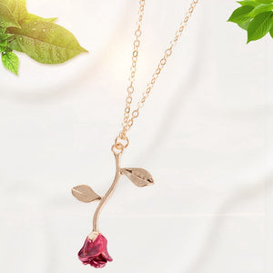 Open image in slideshow, Luxury Rose Necklace
